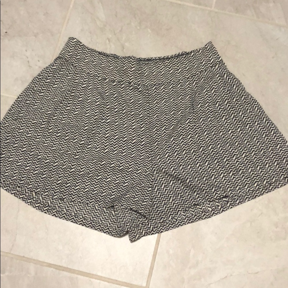 NWT AE• high waisted shorts